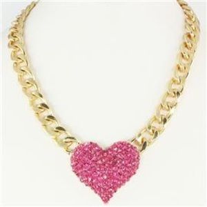 CRYSTAL HEART NECKLACE